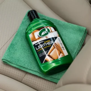 Luxe Leather — очищувач і кондиціонер для шкіри