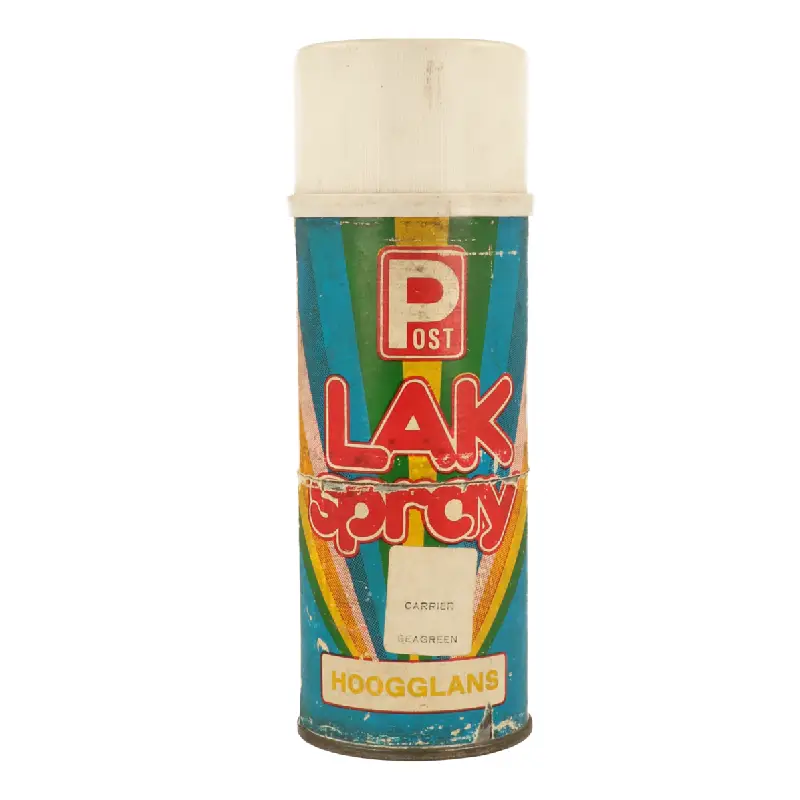 перший спрей wout-post-first-spray